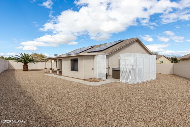 9321 E Lochnay Lane, Tucson, AZ 85747