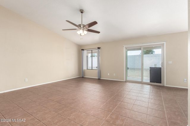 9321 E Lochnay Lane, Tucson, AZ 85747