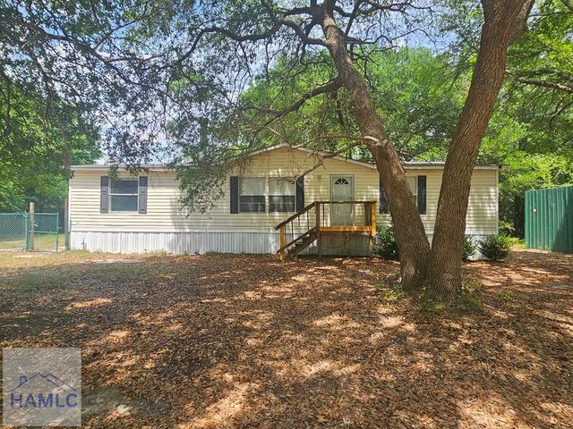 33 Sherwood Forest Drive SE, Allenhurst, GA 31301