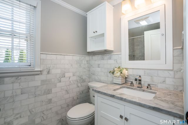 64 Argyle Avenue, West Hartford, CT 06107