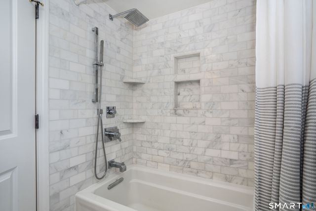 64 Argyle Avenue, West Hartford, CT 06107