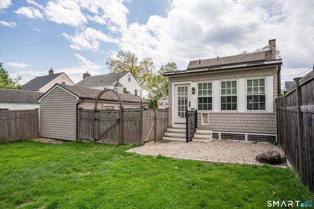 64 Argyle Avenue, West Hartford, CT 06107