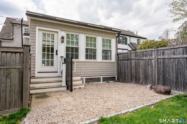 64 Argyle Avenue, West Hartford, CT 06107