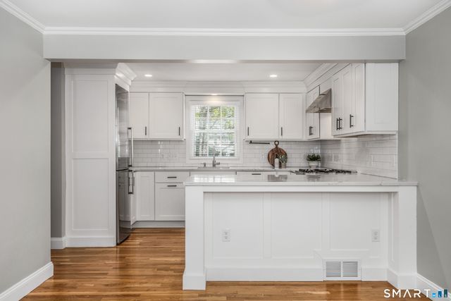 64 Argyle Avenue, West Hartford, CT 06107