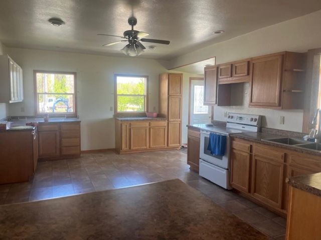 W4040 COUNTY ROAD E, Berlin, WI 54923