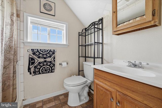 115 S PURCELL AVE, Winchester, VA 22601