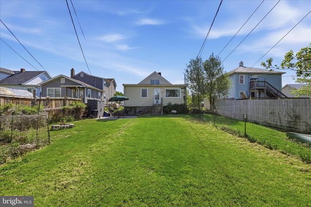 115 S PURCELL AVE, Winchester, VA 22601