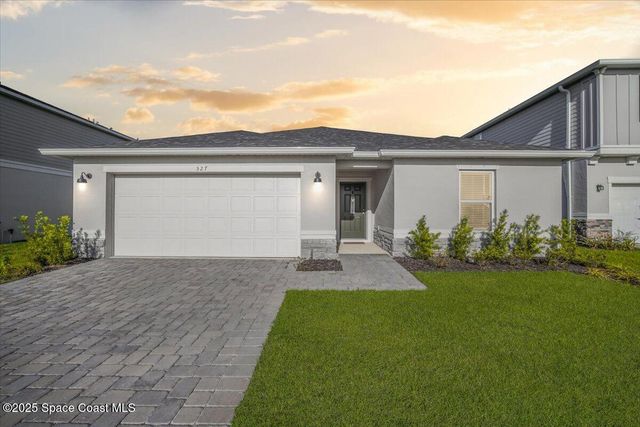 527 Glaspell Circle SE, Palm Bay, FL 32909