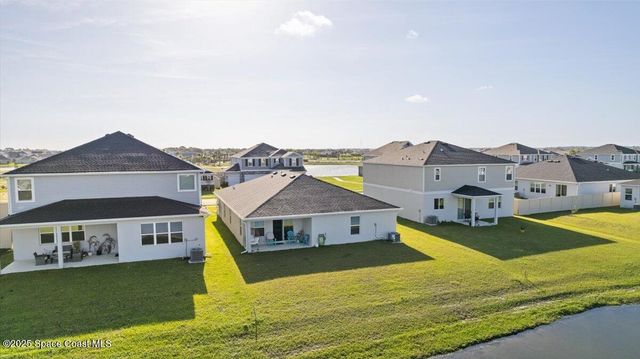 527 Glaspell Circle SE, Palm Bay, FL 32909
