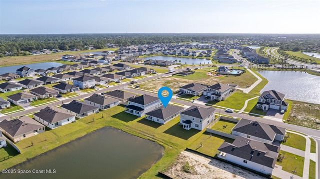 527 Glaspell Circle SE, Palm Bay, FL 32909