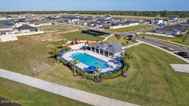 527 Glaspell Circle SE, Palm Bay, FL 32909