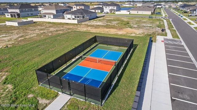 527 Glaspell Circle SE, Palm Bay, FL 32909