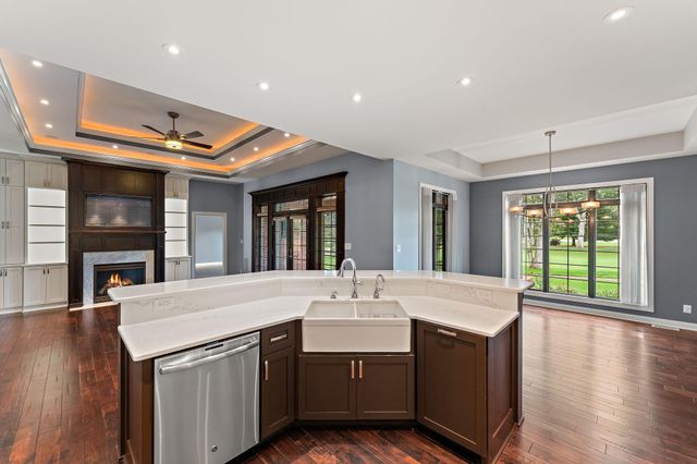 5708 Fountain View Drive, Wheatfield, IN 46392