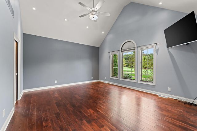 5708 Fountain View Drive, Wheatfield, IN 46392