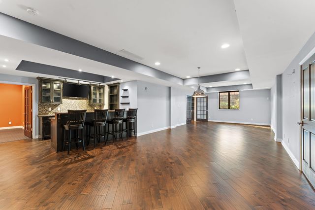 5708 Fountain View Drive, Wheatfield, IN 46392