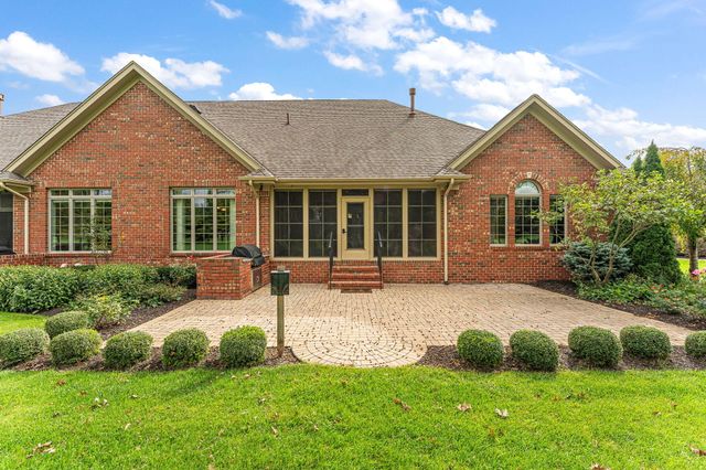 5708 Fountain View Drive, Wheatfield, IN 46392