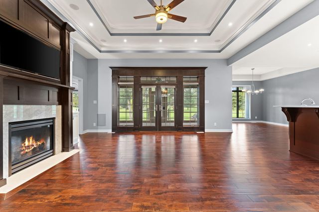 5708 Fountain View Drive, Wheatfield, IN 46392