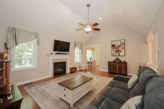 145 CLEMENT Road, Pelham, NH 03076