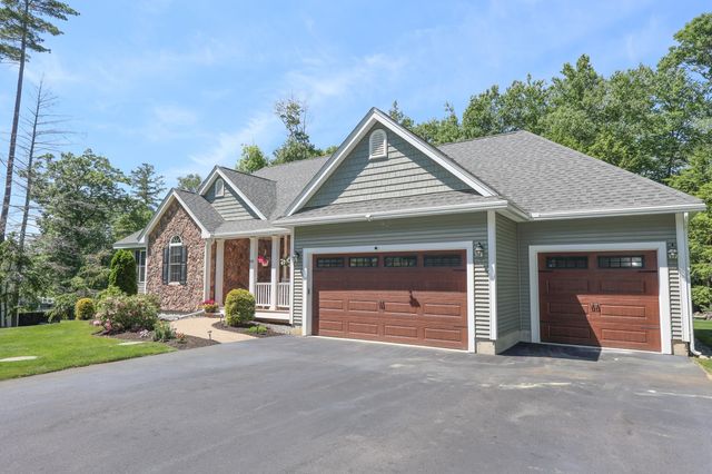 145 CLEMENT Road, Pelham, NH 03076