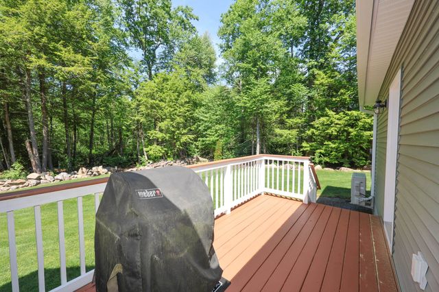 145 CLEMENT Road, Pelham, NH 03076