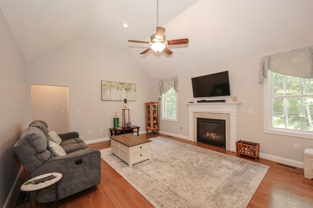 145 CLEMENT Road, Pelham, NH 03076