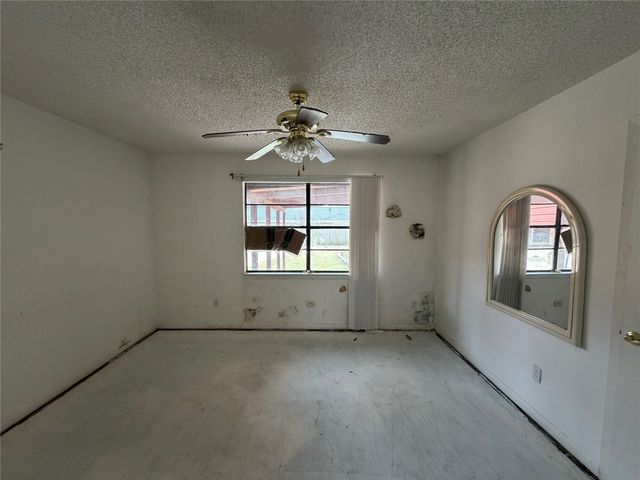 1115 Green River Trail, Cleburne, TX 76033