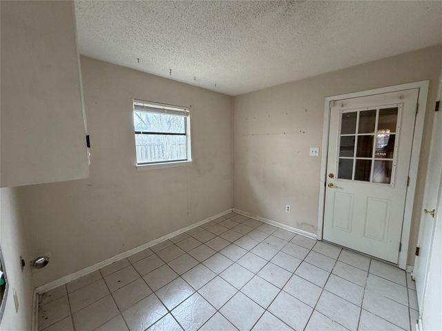 1115 Green River Trail, Cleburne, TX 76033