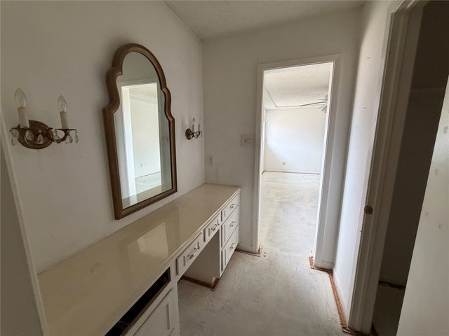 1115 Green River Trail, Cleburne, TX 76033