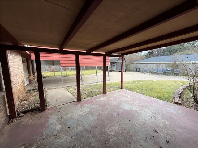 1115 Green River Trail, Cleburne, TX 76033