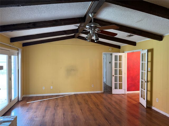 1115 Green River Trail, Cleburne, TX 76033