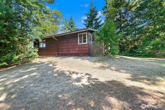 17552 12th Avenue NE, Shoreline, WA 98155