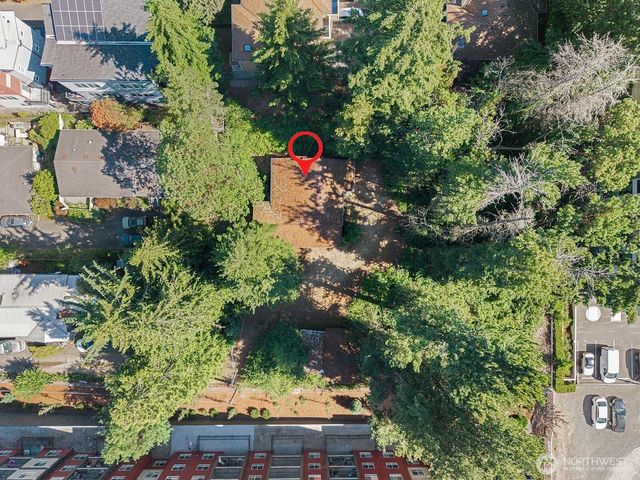 17552 12th Avenue NE, Shoreline, WA 98155