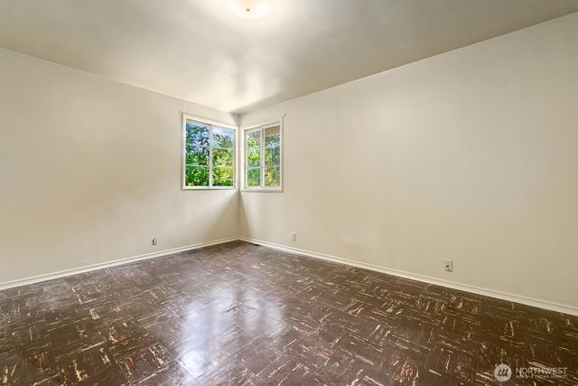 17552 12th Avenue NE, Shoreline, WA 98155