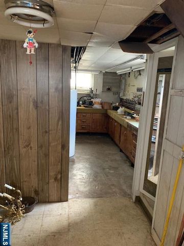 415 Hillside Avenue, Clifton, NJ 07110