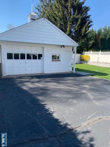 415 Hillside Avenue, Clifton, NJ 07110