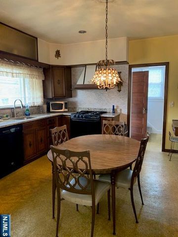 415 Hillside Avenue, Clifton, NJ 07110