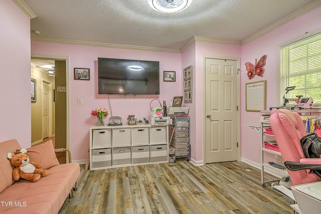 2805 Sumpter Drive, Johnson City, TN 37604