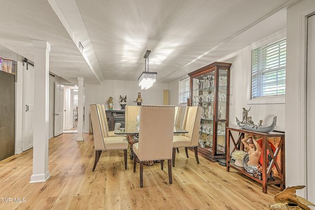 2805 Sumpter Drive, Johnson City, TN 37604