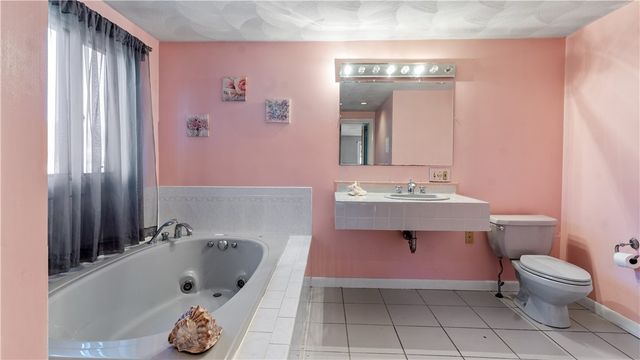 9 Williston Street, Cranston, RI 02920