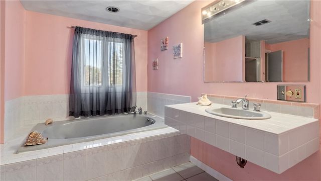 9 Williston Street, Cranston, RI 02920