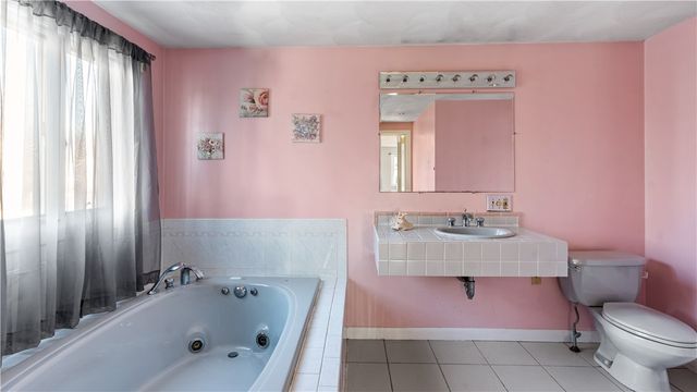 9 Williston Street, Cranston, RI 02920