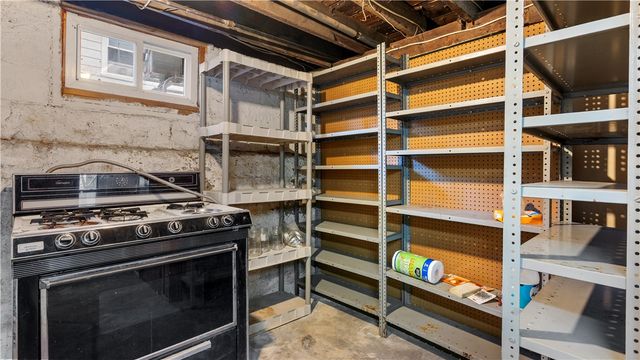 9 Williston Street, Cranston, RI 02920