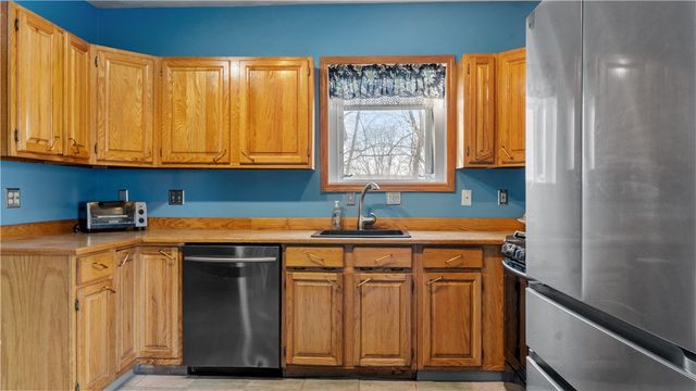 9 Williston Street, Cranston, RI 02920