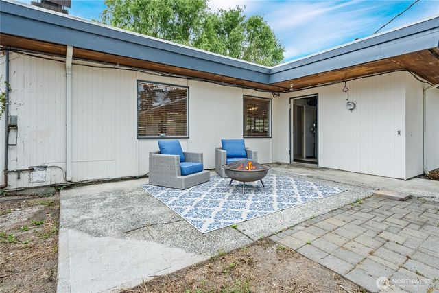 33418 SE 43rd Place, Fall City, WA 98024