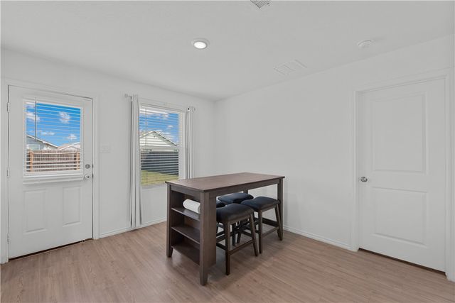 1104 Demeter Dr, Portland, TX 78374