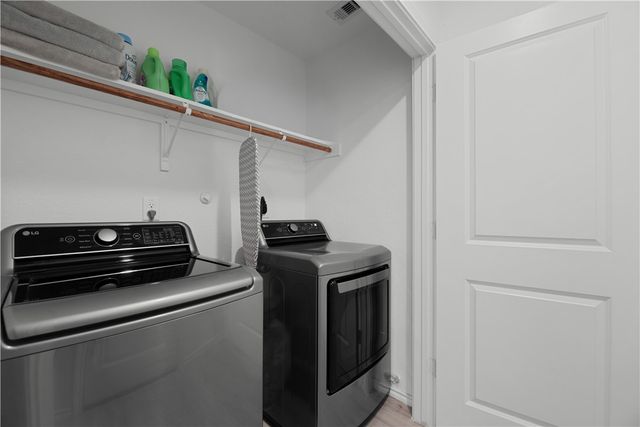 1104 Demeter Dr, Portland, TX 78374