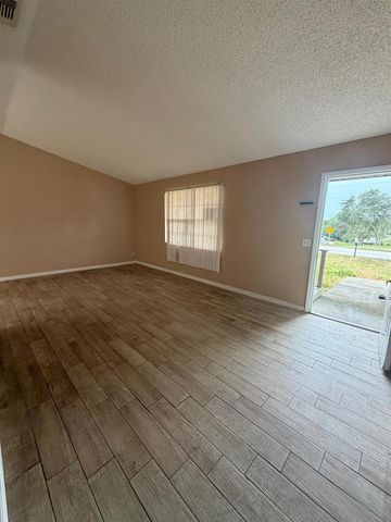 1726 MONTICELLO STREET, Deltona, FL 32725