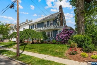 711 Lake, Newark, NJ 07104