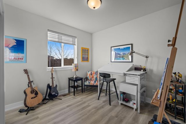 3859 NE Oakside Loop, Bend, OR 97701