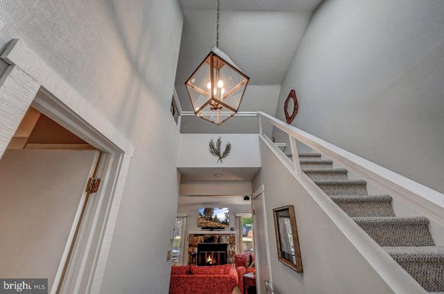 116 SNOW RIDGE CIR, Lake Harmony, PA 18624